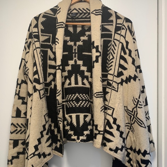 Windsor Tops - Comfy fall/winter cardigan 🧡